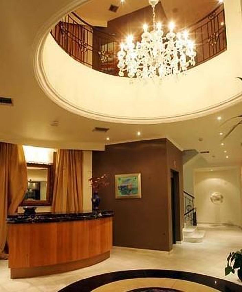 Art Hotel 4*